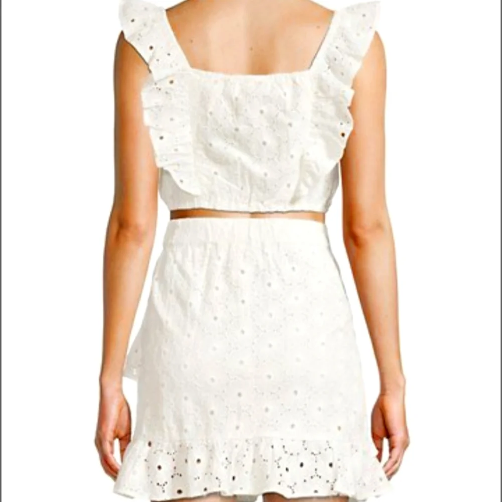 Avec Les Filles Crop Top & Mini Skirt Set Size S - Picture 2 of 4